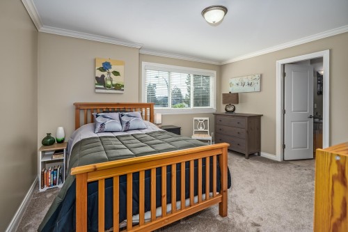 5379 Wellburn Drive, Delta, BC - Indoor Photo Showing Bedroom