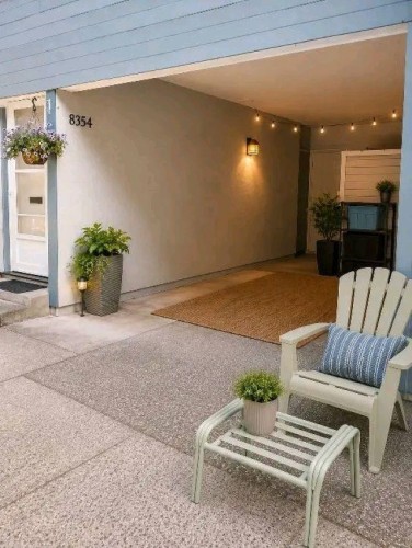 8354 Vinewood Place  Burnaby, BC V5A 3V6