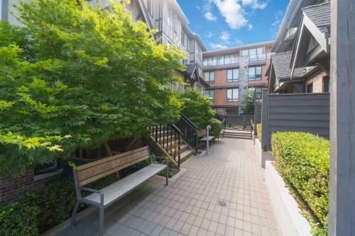 451 63Rd Avenue W, Vancouver, BC - Outdoor