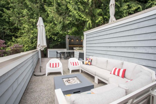5770 Primrose Place, West Vancouver, BC - Outdoor With Deck Patio Veranda