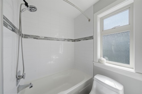 1788 12Th Avenue E, Vancouver, BC 