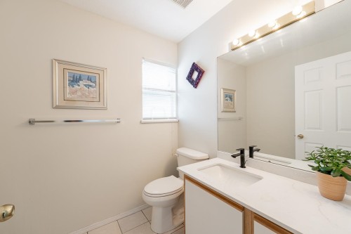 2917 Kalamalka Drive, Coquitlam, BC - Indoor Photo Showing Bathroom