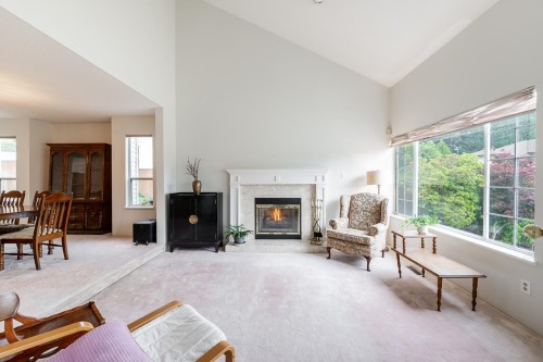 2917 Kalamalka Drive, Coquitlam, BC - Indoor Photo Showing Living Room With Fireplace