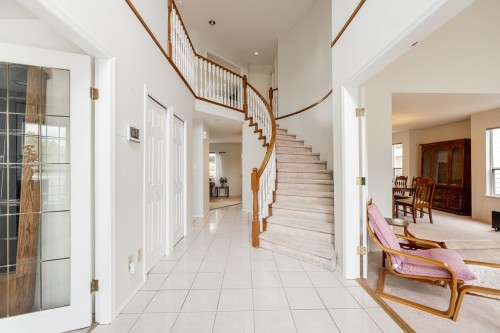 2917 Kalamalka Drive, Coquitlam, BC - Indoor Photo Showing Other Room
