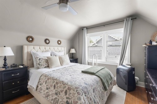 3026 Point Grey Road, Vancouver, BC - Indoor Photo Showing Bedroom