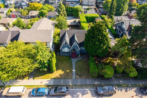 3026 Point Grey Road, Vancouver, BC - Outdoor
