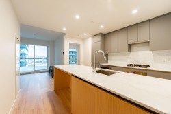 902-7977 Lansdowne Road  Richmond, BC V6X 0X7
