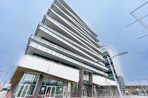 902-7977 Lansdowne Road, Richmond, BC - Outdoor