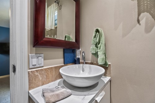 461 Carlsen Place, Port Moody, BC - Indoor Photo Showing Bathroom