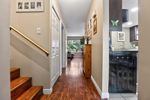 461 Carlsen Place, Port Moody, BC - Indoor Photo Showing Other Room