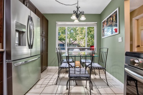 461 Carlsen Place, Port Moody, BC - Indoor Photo Showing Dining Room