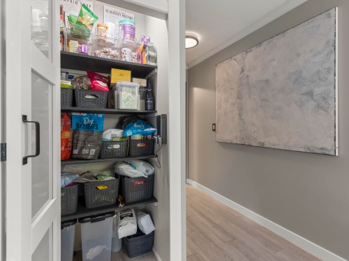9291 Boyd Court, Richmond, BC - Indoor Photo Showing Other Room