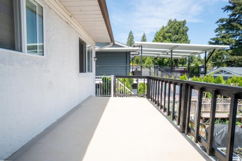 2930 Sefton Street, Port Coquitlam, BC - Outdoor With Exterior