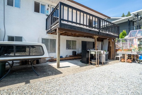 2930 Sefton Street, Port Coquitlam, BC - Outdoor With Deck Patio Veranda With Exterior