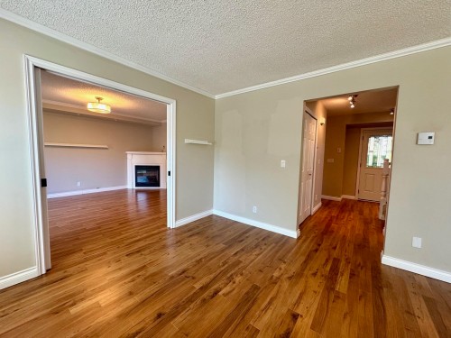1032 Cornwall Drive, Port Coquitlam, BC - Indoor Photo Showing Other Room