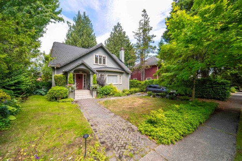 4655 6Th Avenue W, Vancouver, BC - Outdoor