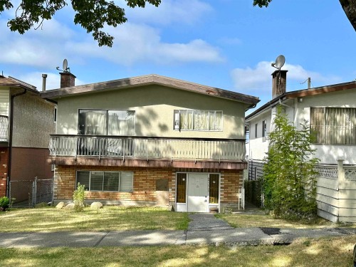 6915 Beatrice Street, Vancouver, BC - Outdoor With Deck Patio Veranda
