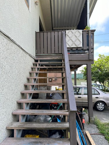 6915 Beatrice Street, Vancouver, BC - Outdoor