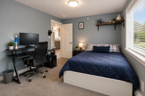 11448 232 Street, Maple Ridge, BC - Indoor Photo Showing Bedroom