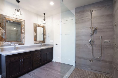 11448 232 Street, Maple Ridge, BC - Indoor Photo Showing Bathroom