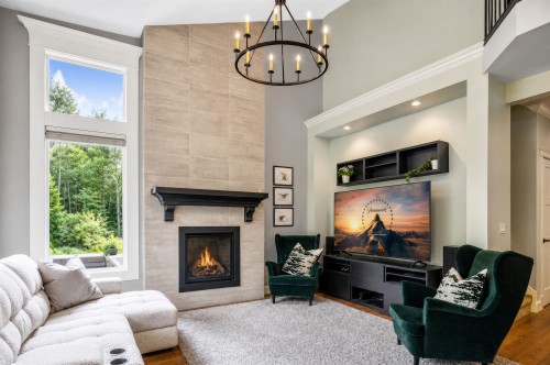 11448 232 Street, Maple Ridge, BC - Indoor Photo Showing Living Room With Fireplace