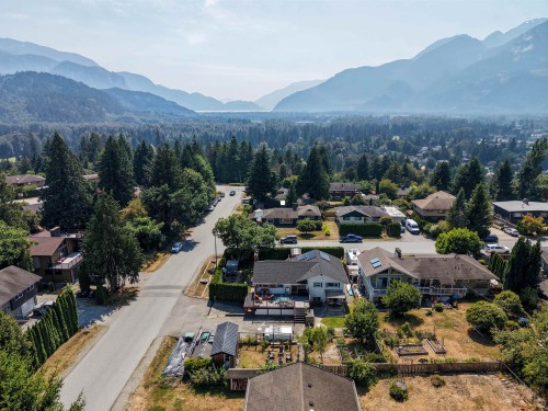 40256 Ayr Drive, Squamish, BC - Outdoor With View