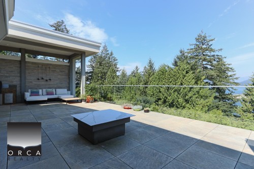 6173 Nelson Avenue, West Vancouver, BC - Outdoor
