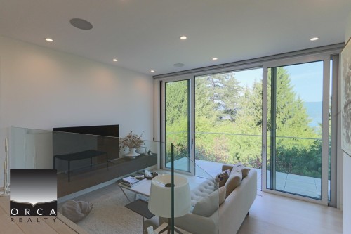 6173 Nelson Avenue, West Vancouver, BC - Indoor