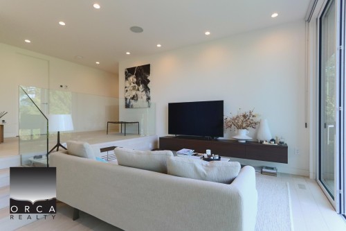 6173 Nelson Avenue, West Vancouver, BC - Indoor Photo Showing Living Room