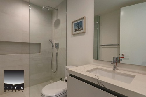 6173 Nelson Avenue, West Vancouver, BC - Indoor Photo Showing Bathroom