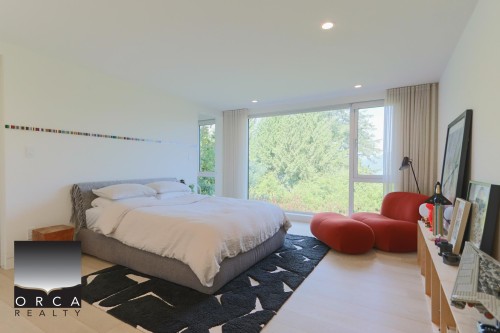 6173 Nelson Avenue, West Vancouver, BC - Indoor Photo Showing Bedroom