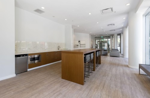 62 1St Avenue W, Vancouver, BC - Indoor