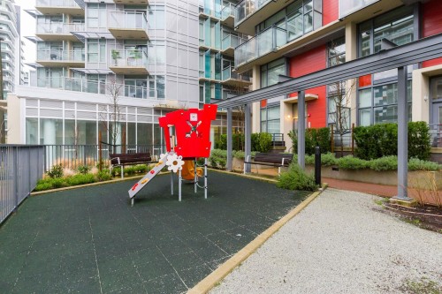 62 1St Avenue W, Vancouver, BC - Outdoor