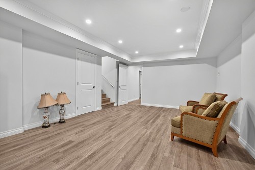 817 51 Avenue E, Vancouver, BC - Indoor Photo Showing Other Room