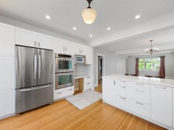 3440 26th Avenue WVancouver, BC V6S 1N5