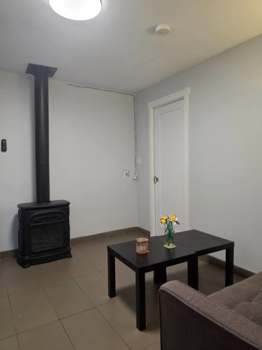 737 Robinson, Coquitlam, BC - Indoor