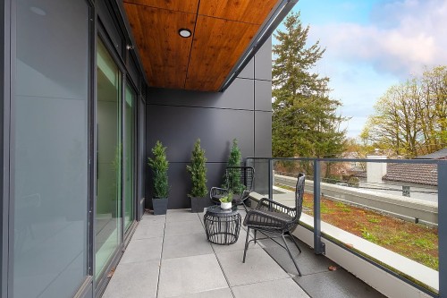 201-717 17Th Avenue W, Vancouver, BC - Outdoor With Exterior