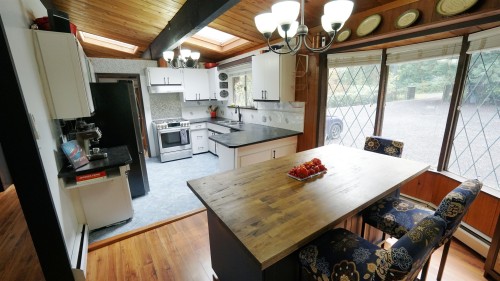 25855 112 Avenue, Maple Ridge, BC - Indoor