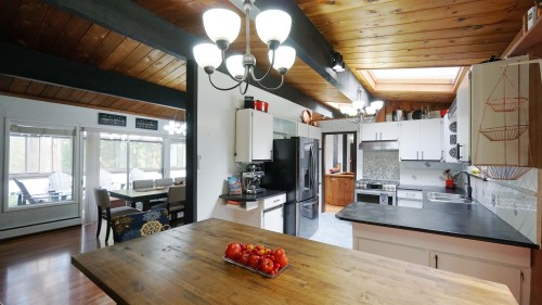 25855 112 Avenue, Maple Ridge, BC - Indoor Photo Showing Dining Room