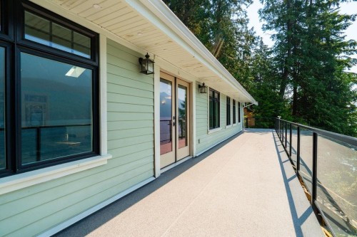 29 Croker Island E, North Vancouver, BC - Outdoor With Exterior