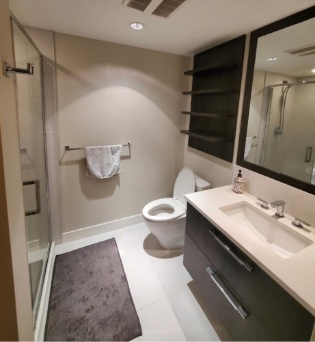 1502-958 Ridge Way, Coquitlam, BC - Indoor Photo Showing Bathroom