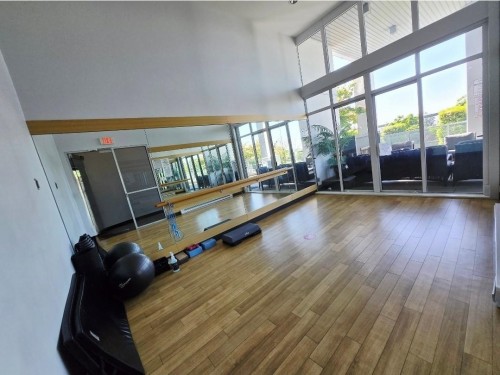 1502-958 Ridge Way, Coquitlam, BC - Indoor Photo Showing Other Room