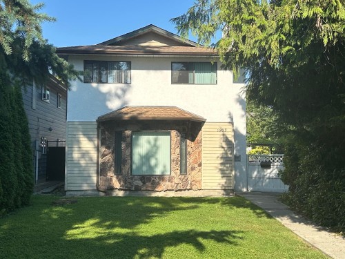 1902 Taylor Street, Port Coquitlam, BC - Outdoor