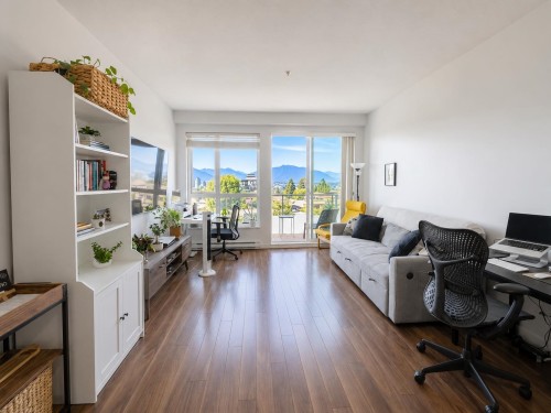 PH15-5388 Grimmer Street  Burnaby, BC V5H 0B9