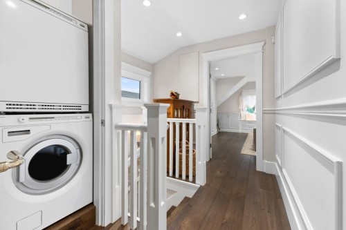3095 5Th Avenue W, Vancouver, BC - Indoor Photo Showing Laundry Room