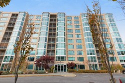 809-12148 224 Street Maple Ridge, BC V2X 3N8