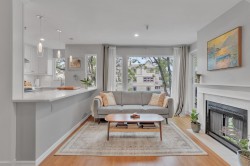 315-2020 8th Avenue W Vancouver, BC V6J 1W5