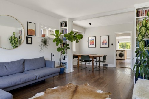 268 Nanaimo Street N, Vancouver, BC - Indoor Photo Showing Living Room