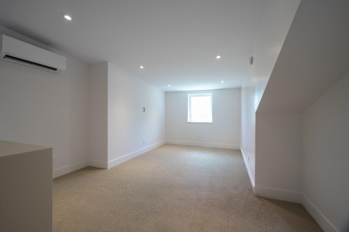 4884 42A Avenue, Delta, BC - Indoor Photo Showing Other Room