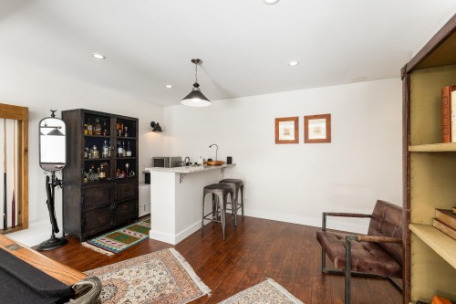 1924 Fulton Avenue, West Vancouver, BC - Indoor